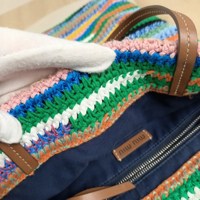 Miumiu Shoulder Bag Woven Woven One Size33*42 — detail view 4 of 12