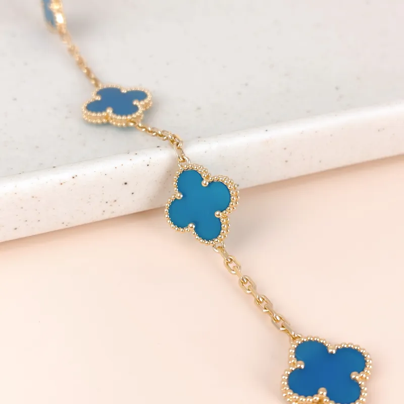 Van Cleef & Arpels Bracelet Alhambra Alhambra Collection Five-Motif Bracelet 18KY ellow Gold Vintage Small 19cm — cover view 4 of 10