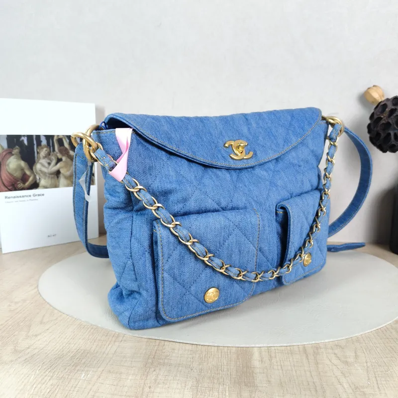 Chanel Shoulder Bag Supple Twins Hobo Blue Large 30 × 5 × 21.5 cm — cover view 2 of 5