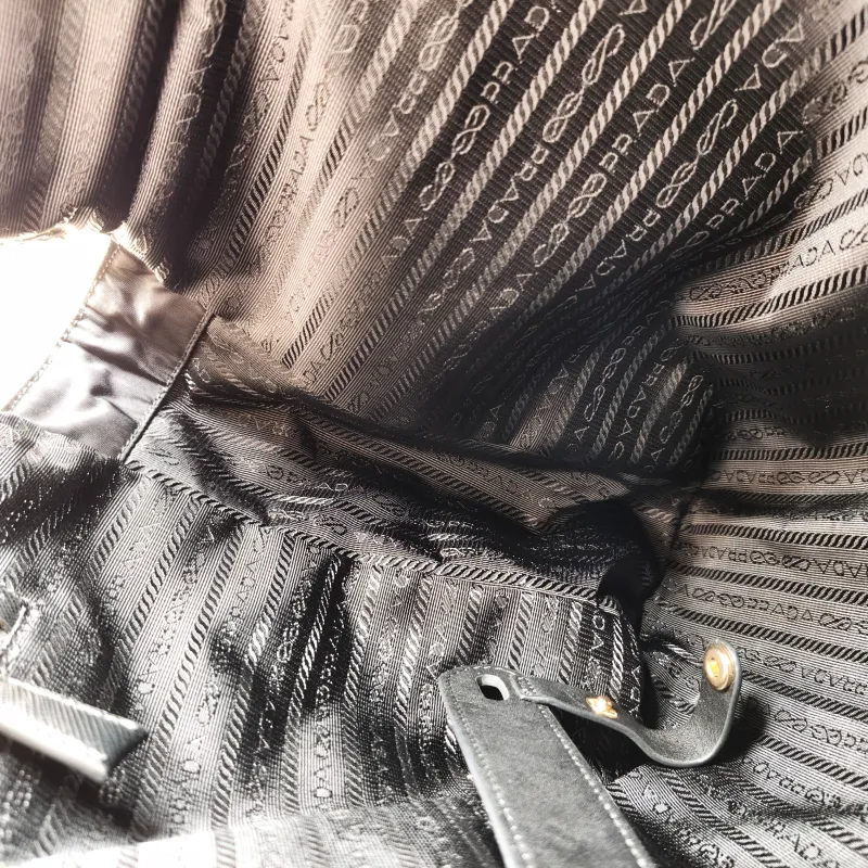 PRADA Shoulder Bag Re-Edition Black Nylon One Size 35 × 9 × 27 cm — detail view 9 of 12