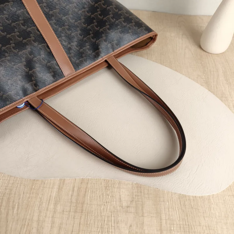 CELINE Shoulder Bag Cabas Tote Bag Monogram PVC Medium 31.5 × 16 × 31.5 cm — detail view 11 of 11