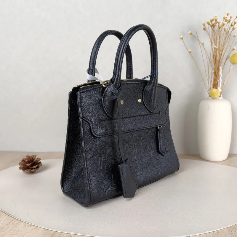 Louis Vuitton Crossbody Bag Pont Neuf Shoulder Bag Black Calfskinmini22.5 × 11 × 19 cm — cover view 3 of 5