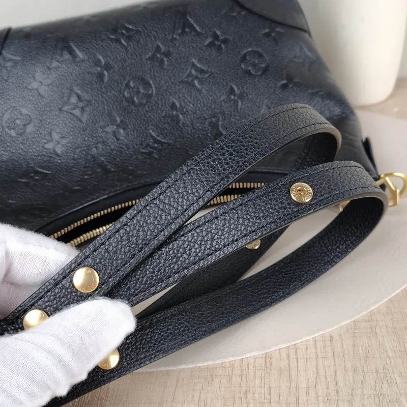 Louis Vuitton Crossbody Bag Boulogne Black Monogram Empreinte Embossed Calfskin Small 26 × 9.5 × 16 cm — detail view 5 of 10