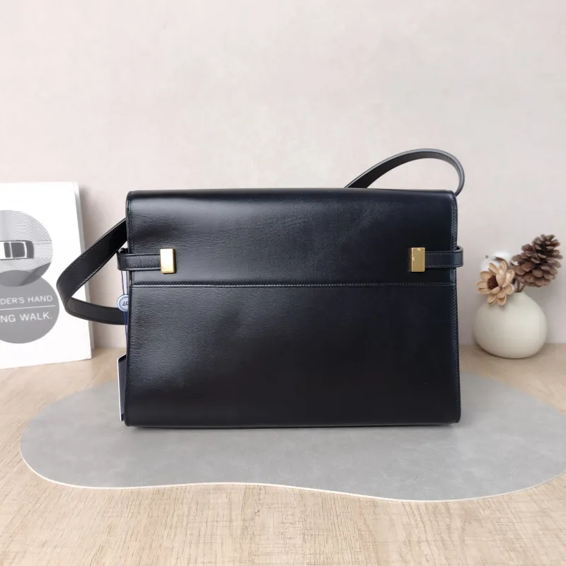 SAINT LAURENT Shoulder Bag MANHATTAN Black Calfskin Medium 29 × 7.5 × 20 cm — cover view 4 of 6