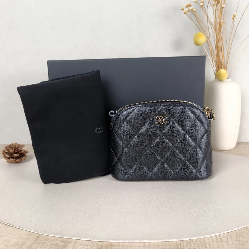 Chanel Crossbody Bag Chain Bag Black Grained Calfskin One Size 16 × 2.5 × 11 cm — cover view 6 of 6