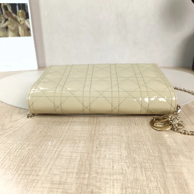 DIOR Shoulder Bag Shoulder Bagwoc Beige Patent Leather One Size21.5 × 4 × 12.5 cm — detail view 9 of 11