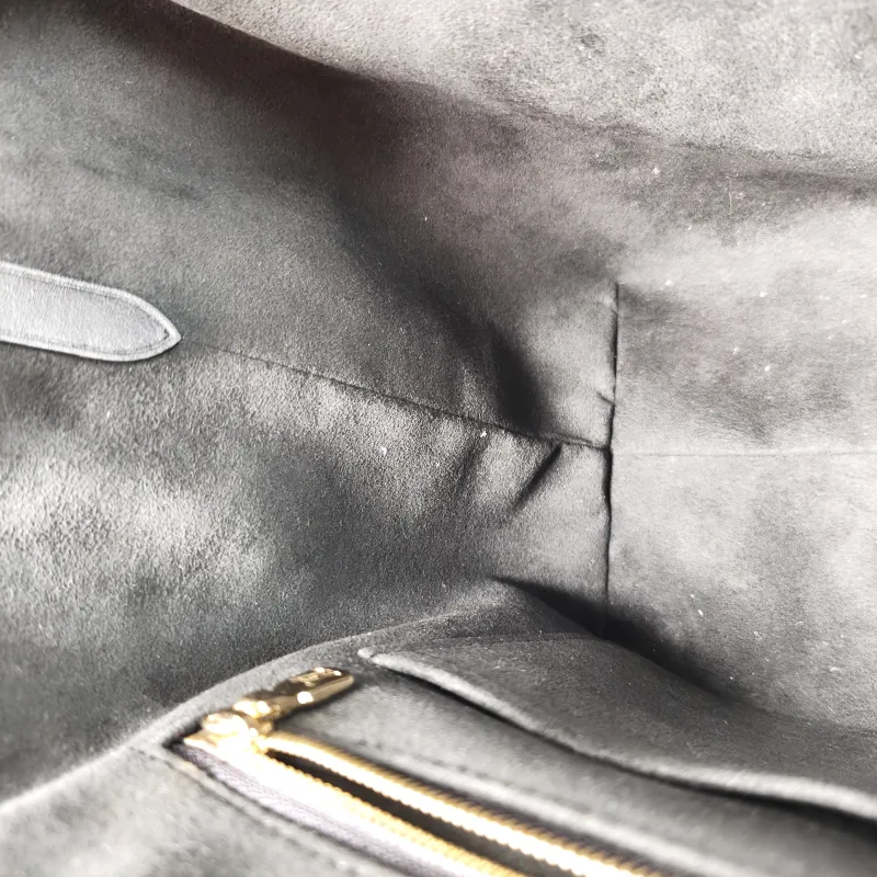 Louis Vuitton Shoulder Bag All In One Black Calfskin Small40 × 15 × 22 cm — detail view 9 of 14