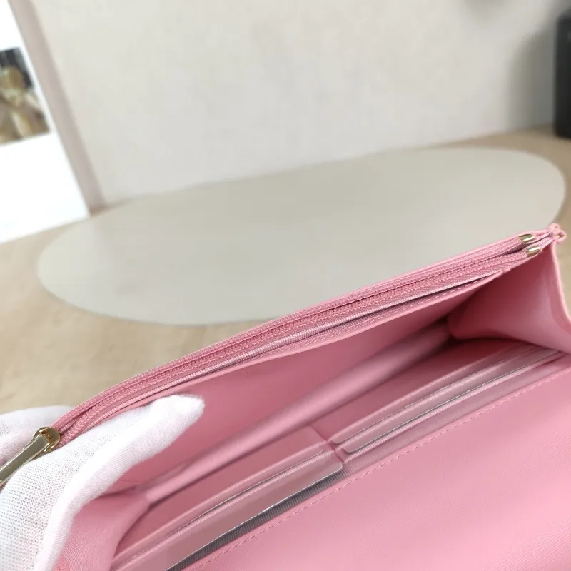 Chanel Crossbody Bag Edition woc Pink Lambskin Mini 19.2 × 3.5 × 12.3 cm Microchip Edition — detail view 8 of 12