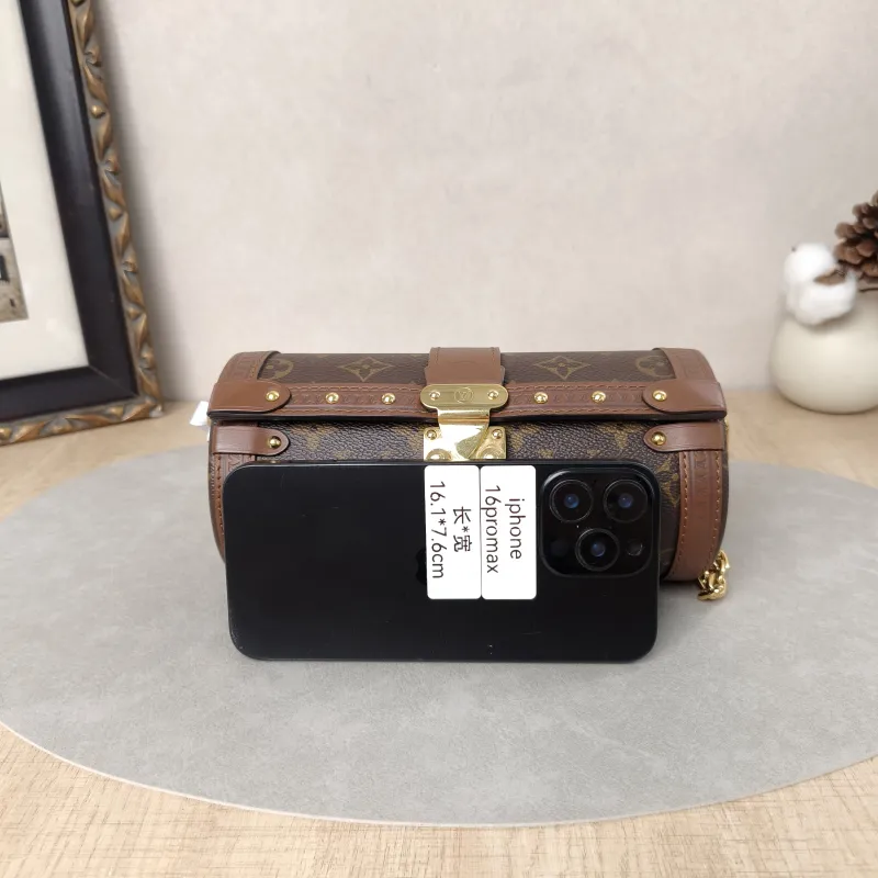 Louis Vuitton Crossbody Bag Papillon Trunk Monogram PVC Small19 × 9 × 9 cm — cover view 5 of 5