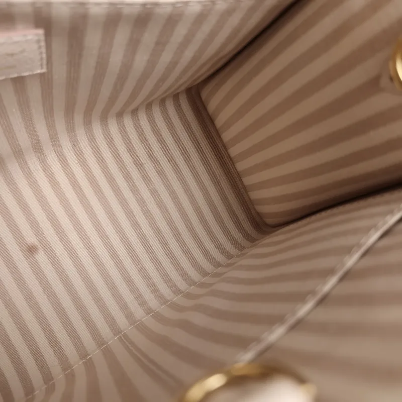 Louis Vuitton Shoulder Bag Onthego Beige · Pink Empreinte Embossed Calfskin Small 25 × 11.5 × 19 cm — detail view 2 of 12