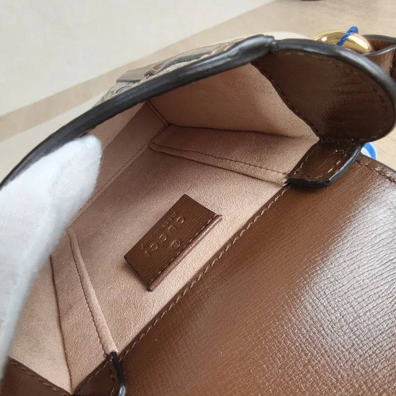 GUCCI Crossbody Bag Horsebit 1955Collection Mini Monogram PV Cmini11.5 × 4 × 17 cm — detail view 10 of 14