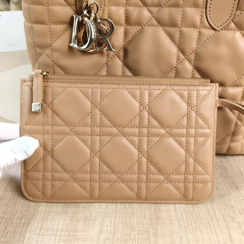 DIOR Top Handle Bag TOUJOURS Caramel Calfskin Medium 28.5 × 17 × 21.5 cm — detail view 8 of 14