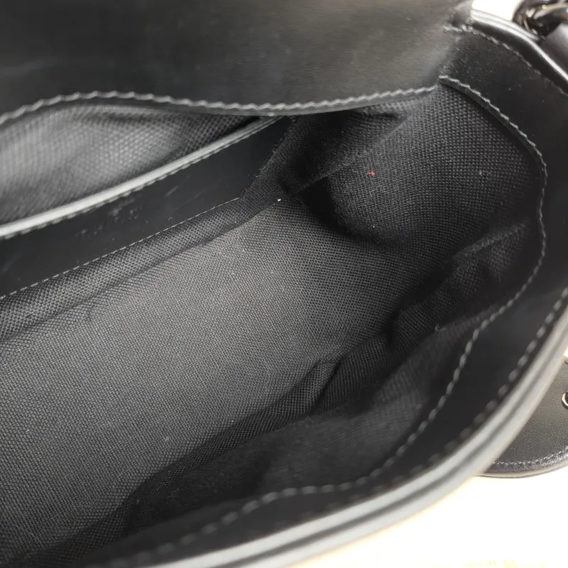 GUCCI Crossbody Bag GG Marmont Marmont Black Calfskin Mini 18 × 8 × 15 cm — detail view 9 of 10