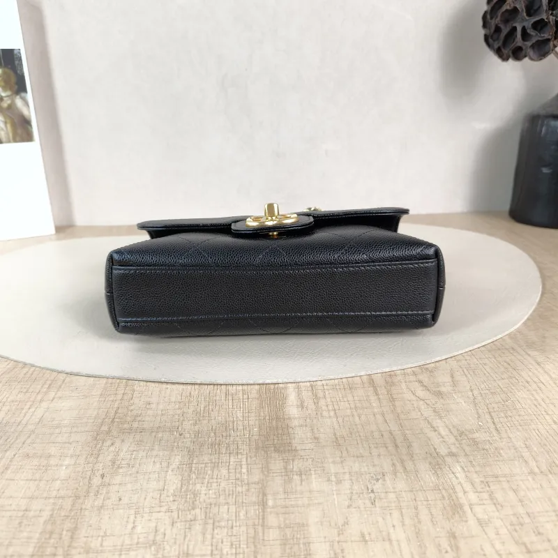 Chanel Crossbody Bag cf Collection Top Handle Bag Black Grained Calfskin One Size 20 × 5 × 13 cm — cover view 3 of 6