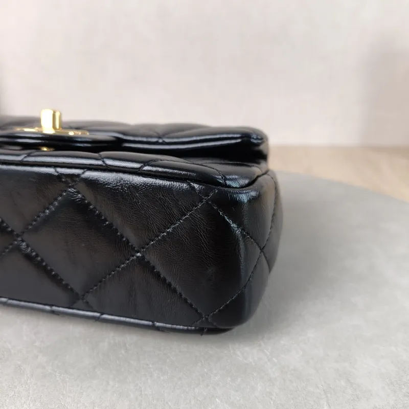 Chanel Crossbody Bag 24b Black Waxed Leather One Size 19 × 6 × 13 cm — detail view 10 of 15