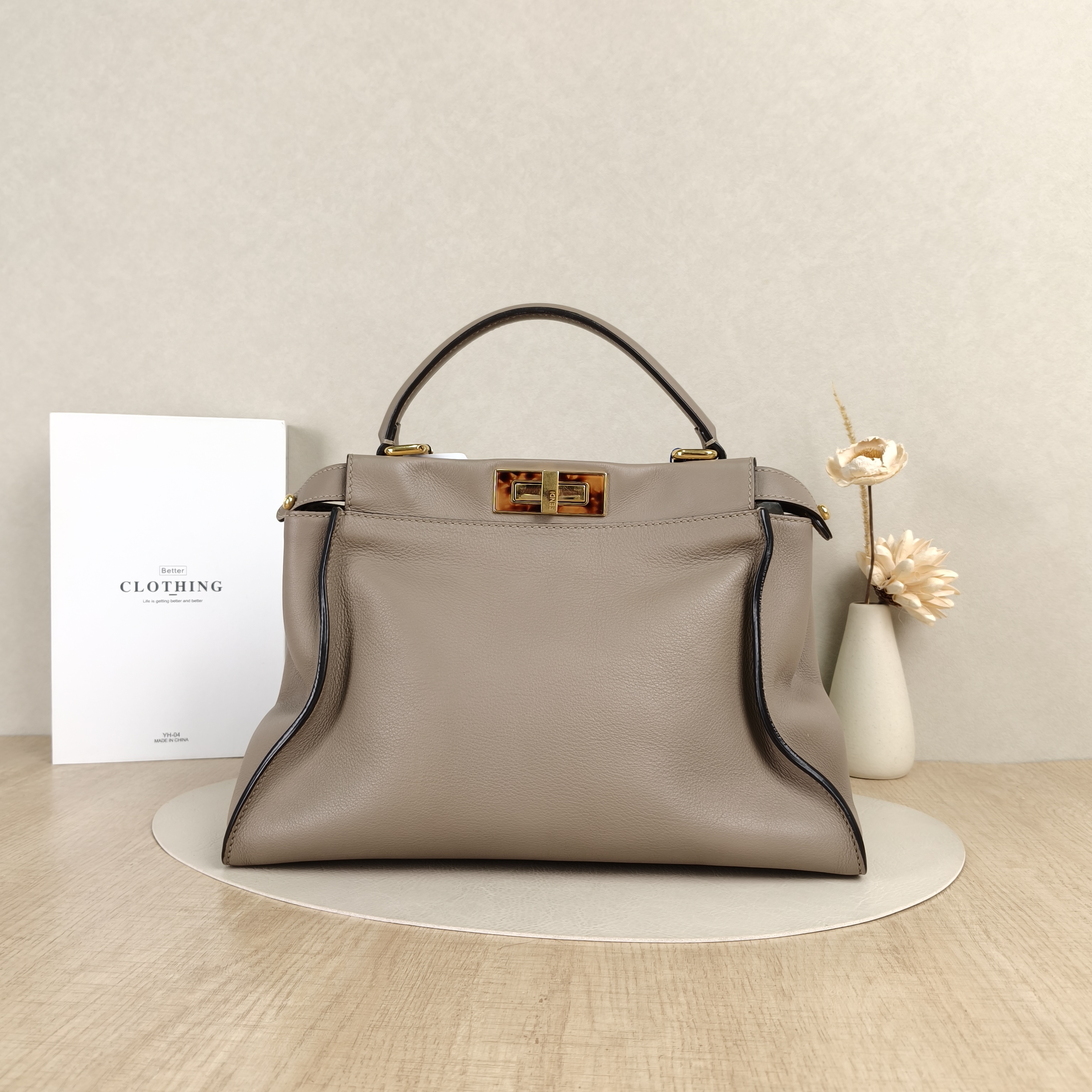FENDI Top Handle Bag Peekaboo IS ee U Petite Grey Calfskin Shoulder Strap Medium33.5 × 13 × 25.5 cm