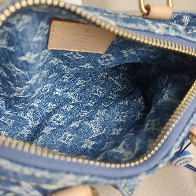 Louis Vuitton Crossbody Bag Speedy Nano Blue Edition nano 16 × 7.5 × 10 cm — detail view 2 of 10