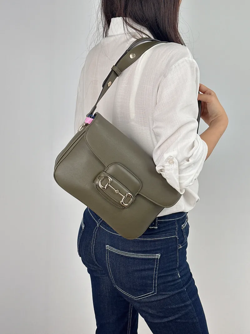 GUCCI Crossbody Bag Horsebit 1955 Horsebit Medium Green Calfskin Medium 25 × 8 × 18 cm — on-model view 1 of 2