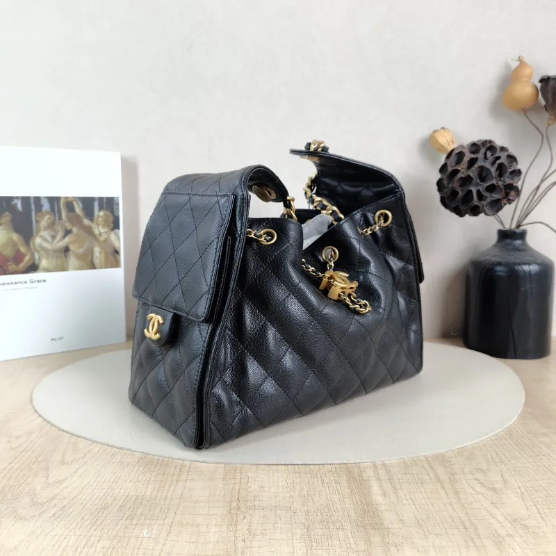 Chanel Shoulder Bag25Bag Black Grained Calfskin Small26 × 14 × 30 cm — cover view 5 of 6