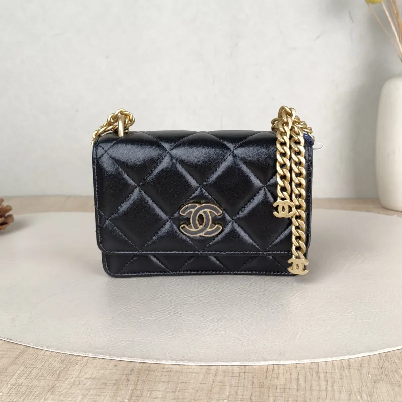Chanel Crossbody Bag CF WOC Black Lambskin Mini 15 × 5 × 10 cm 31