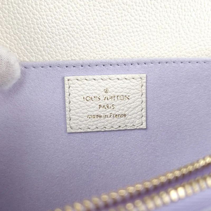 Louis Vuitton Crossbody Bag Pochette Métis East West White · Empreinte Embossed Calfskin Small 21.5 × 6 × 13.5 cm — detail view 4 of 14