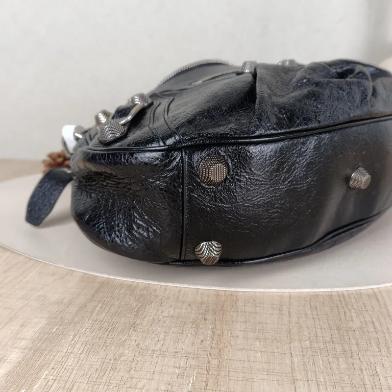 BALENCIAGA Crossbody Bag LE CAGOLE Black Lambskin Small 33 × 8.5 × 16 cm — detail view 7 of 10