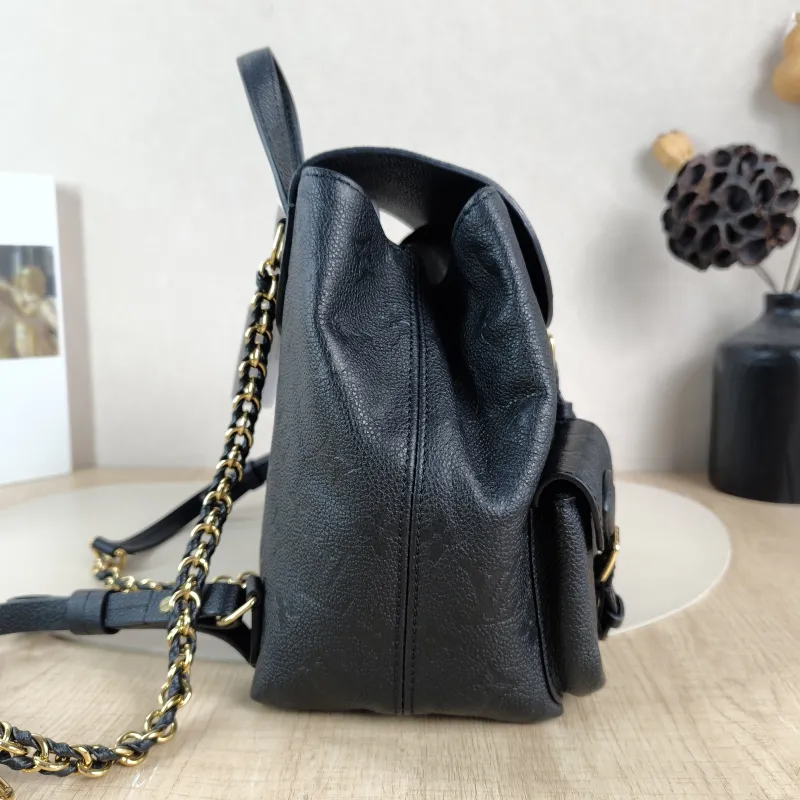 Louis Vuitton Backpack Backup Backpack Black Calfskin One Size20 × 14 × 22 cm — detail view 11 of 13