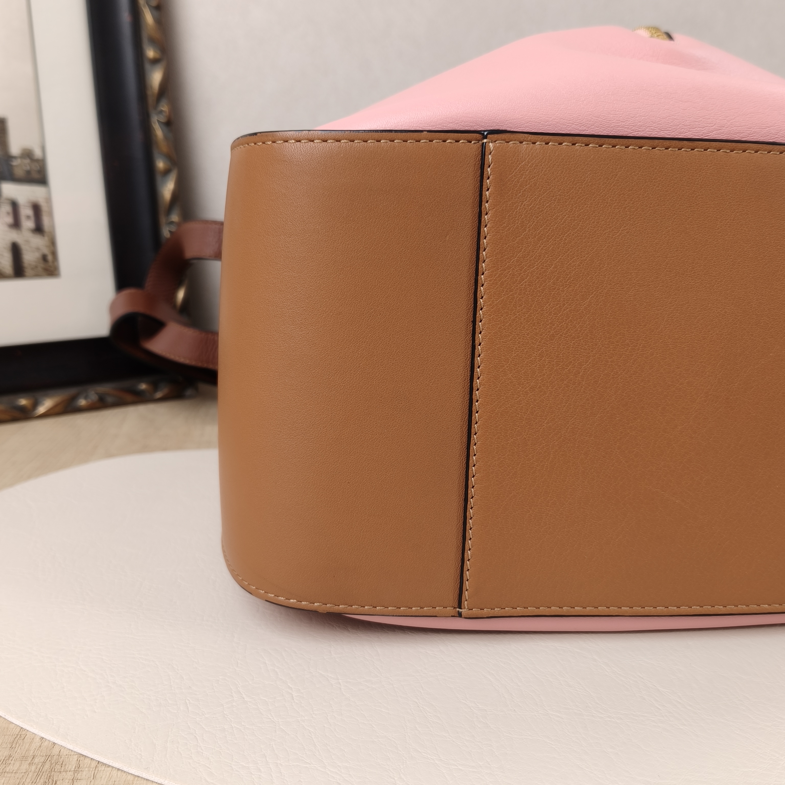 LOEWE Crossbody Bag Hammock Colorblock Calfskin Medium29 × 14 × 32 cm — cover view 8 of 9
