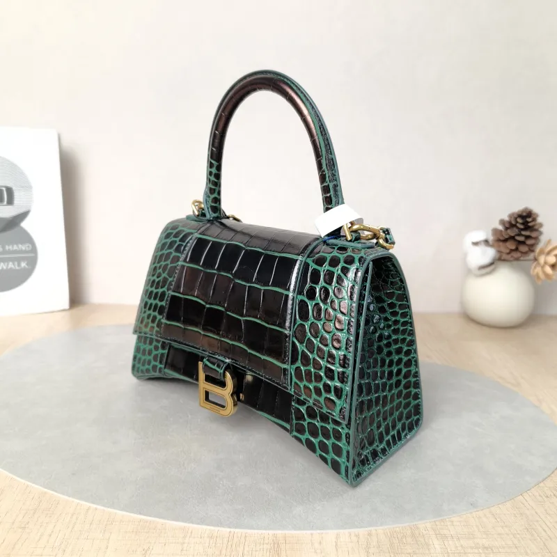 BALENCIAGA Crossbody Bag Hourglass Hourglass Bag Green Calfskin Small23 × 10 × 14 cm — cover view 5 of 5