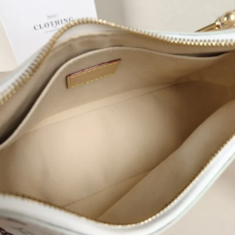 Louis Vuitton Crossbody Bag Boulogne Multicolore PVC Small26 × 9.5 × 16 cm — detail view 1 of 11