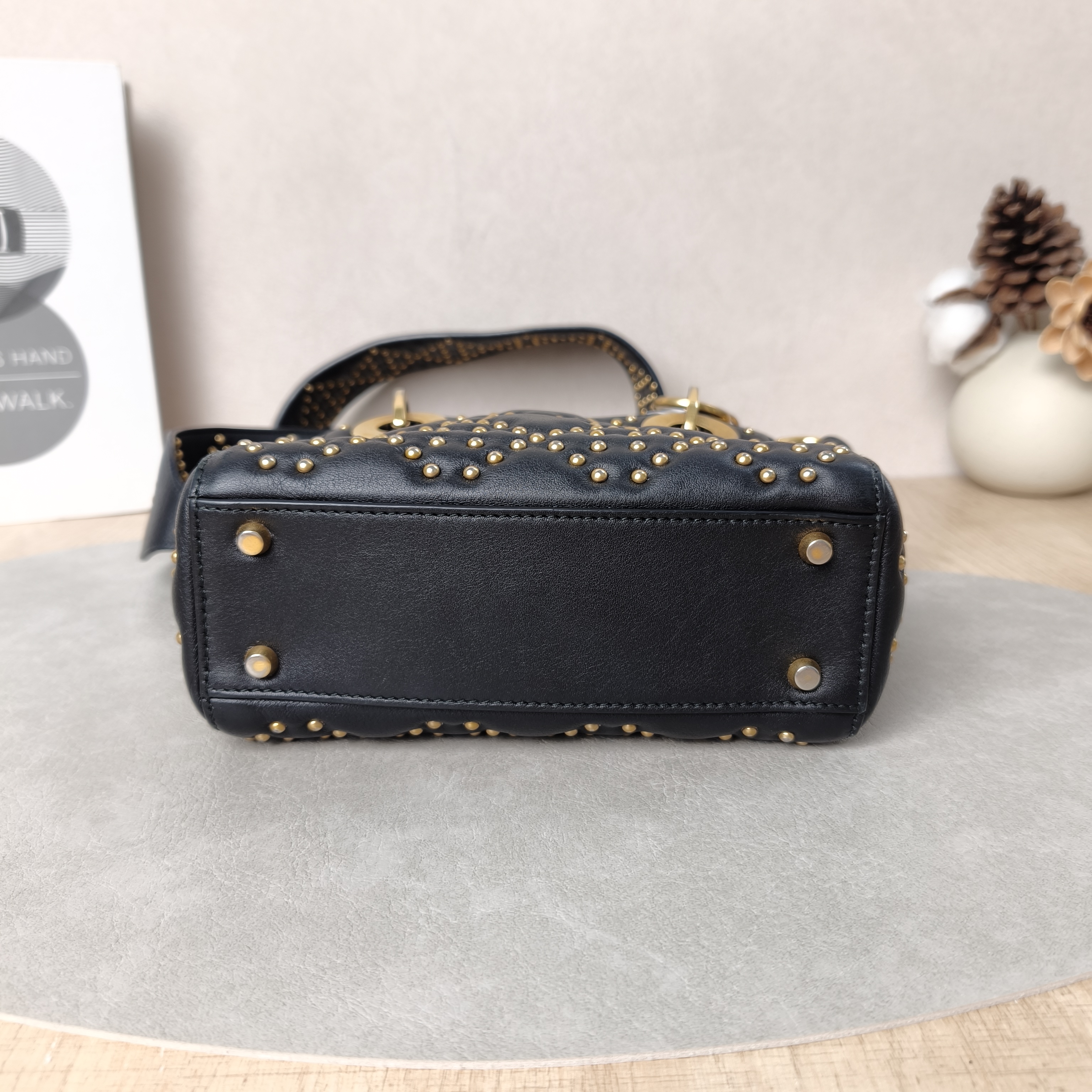 DIOR Crossbody Bag Lady Lady Dior Bag Black Calfskinmini17 × 7 × 15 cm — cover view 2 of 5