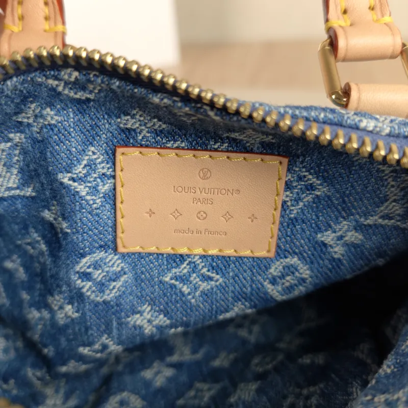 Louis Vuitton Crossbody Bag Speedy Nano Blue Edition nano 16 × 7.5 × 10 cm — detail view 3 of 10