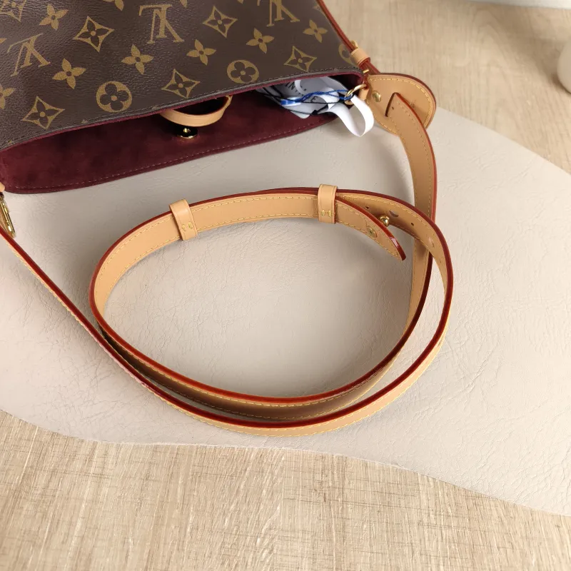 Louis Vuitton Top Handle Bag ALL IN BB Monogram PVC BB 16 × 12 × 18 cm Leather Tag， — detail view 1 of 9