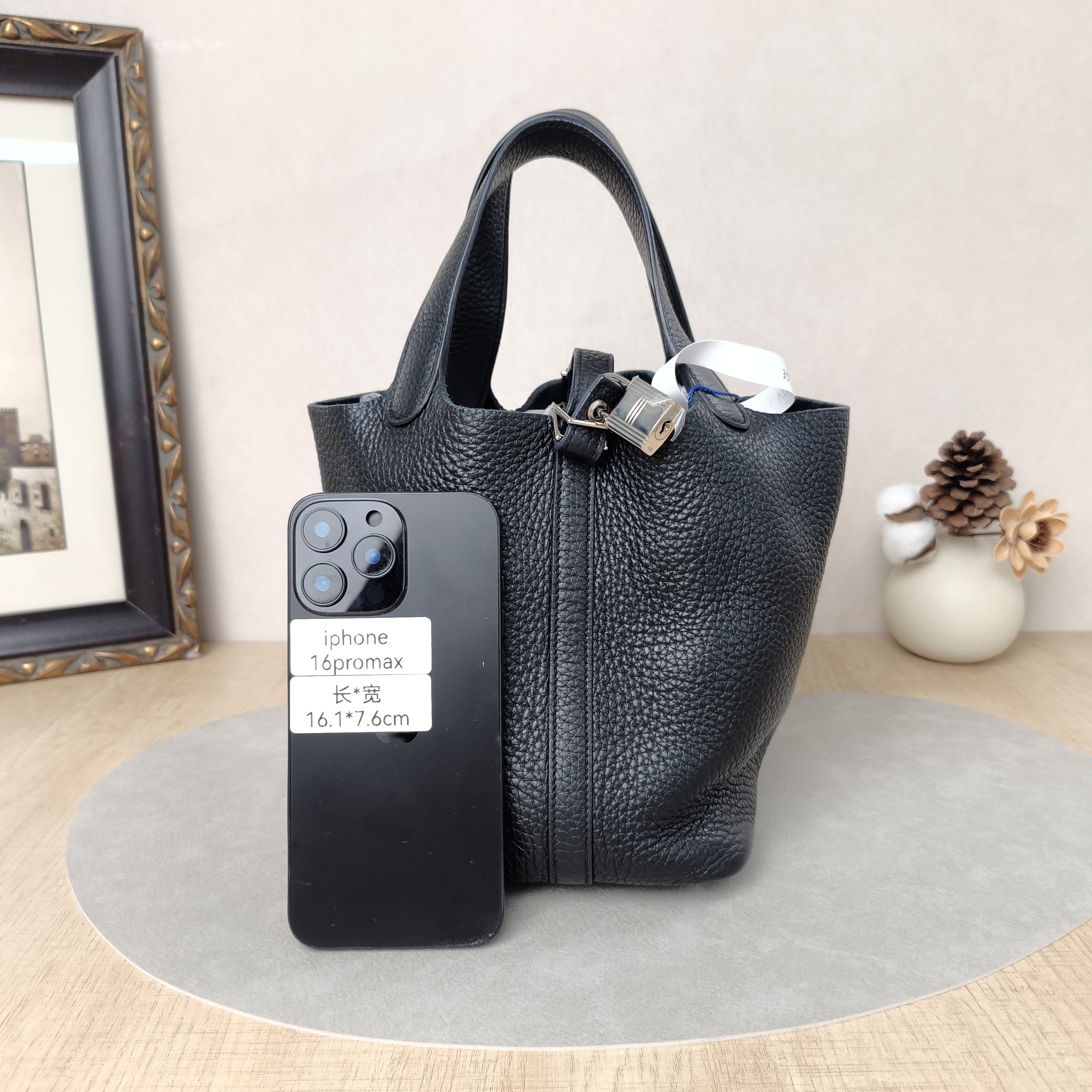 Hermès Top Handle Bag Picotin Lock 18 18Black Silver-Tone Hardware Clemence Taurillon TC Calfskin Small18 × 13 × 19 cm — cover view 3 of 5