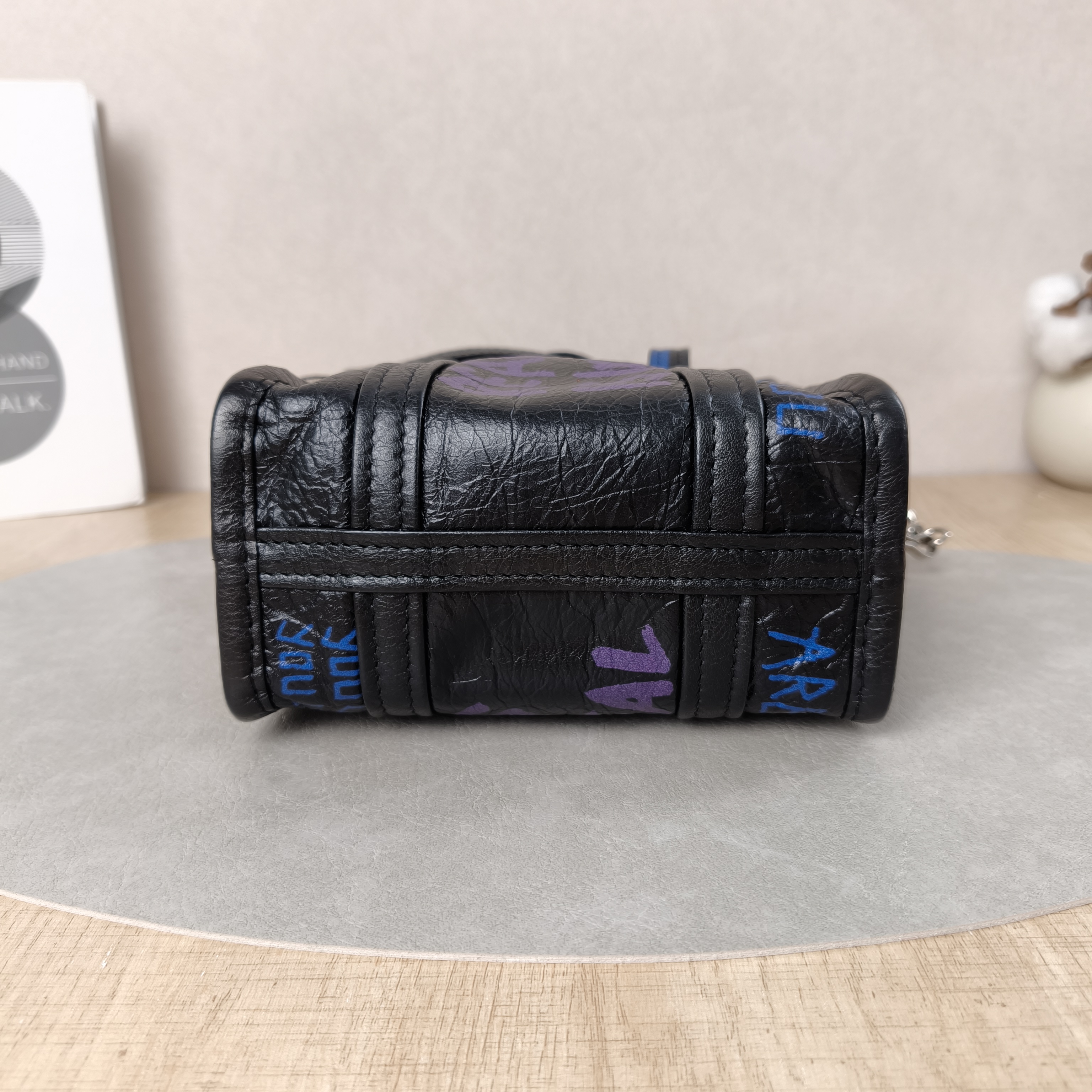 BALENCIAGA Crossbody Bag Crossbody Bag Black Calfskin One Size17 × 8 × 18 cm — cover view 3 of 5