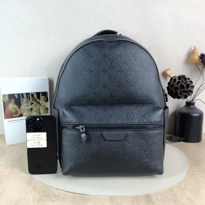 Louis Vuitton Backpack Discovery Backpack Black Calfskin Small 29 × 20 × 38 cm — cover view 3 of 5