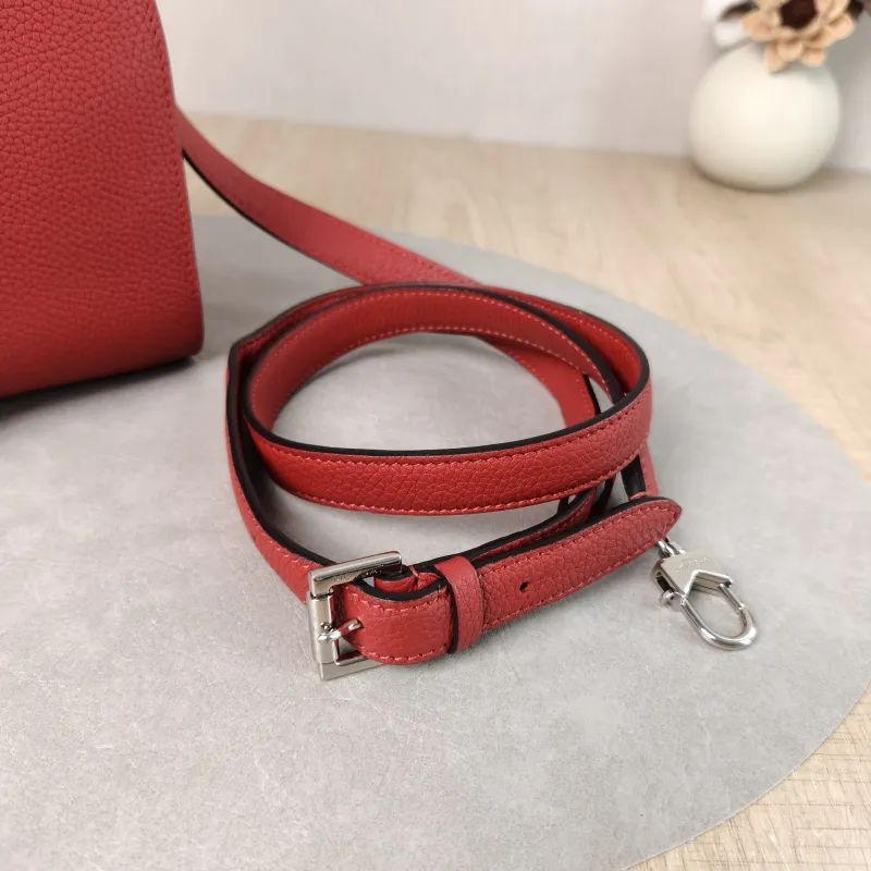 Moynat Crossbody Bag rejane Top Handle Crossbody Bag Red Calfskin Small 26 × 11 × 18 cm — detail view 3 of 16