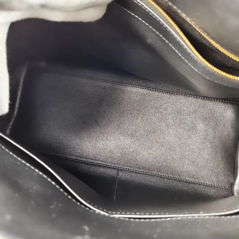 BALENCIAGA Top Handle Bag Hampton Carry All Tote Bag Black Calfskin Small 32 × 16 × 25 cm — detail view 9 of 13
