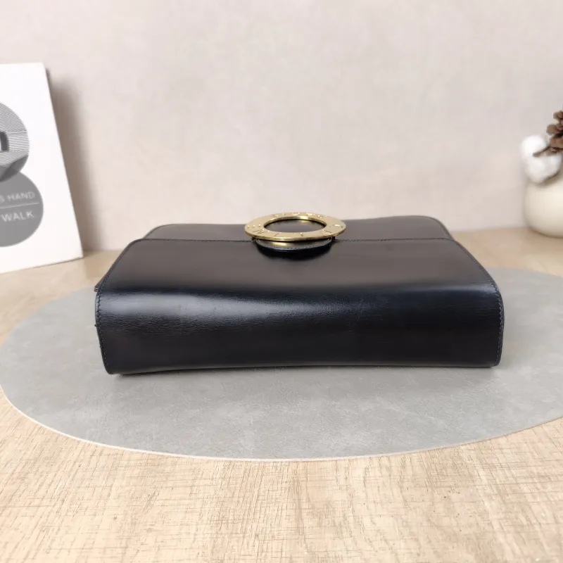 CELINE Crossbody Bag Crossbody Bag Black Calfskin One Size24 × 5 × 18 cm — detail view 14 of 20