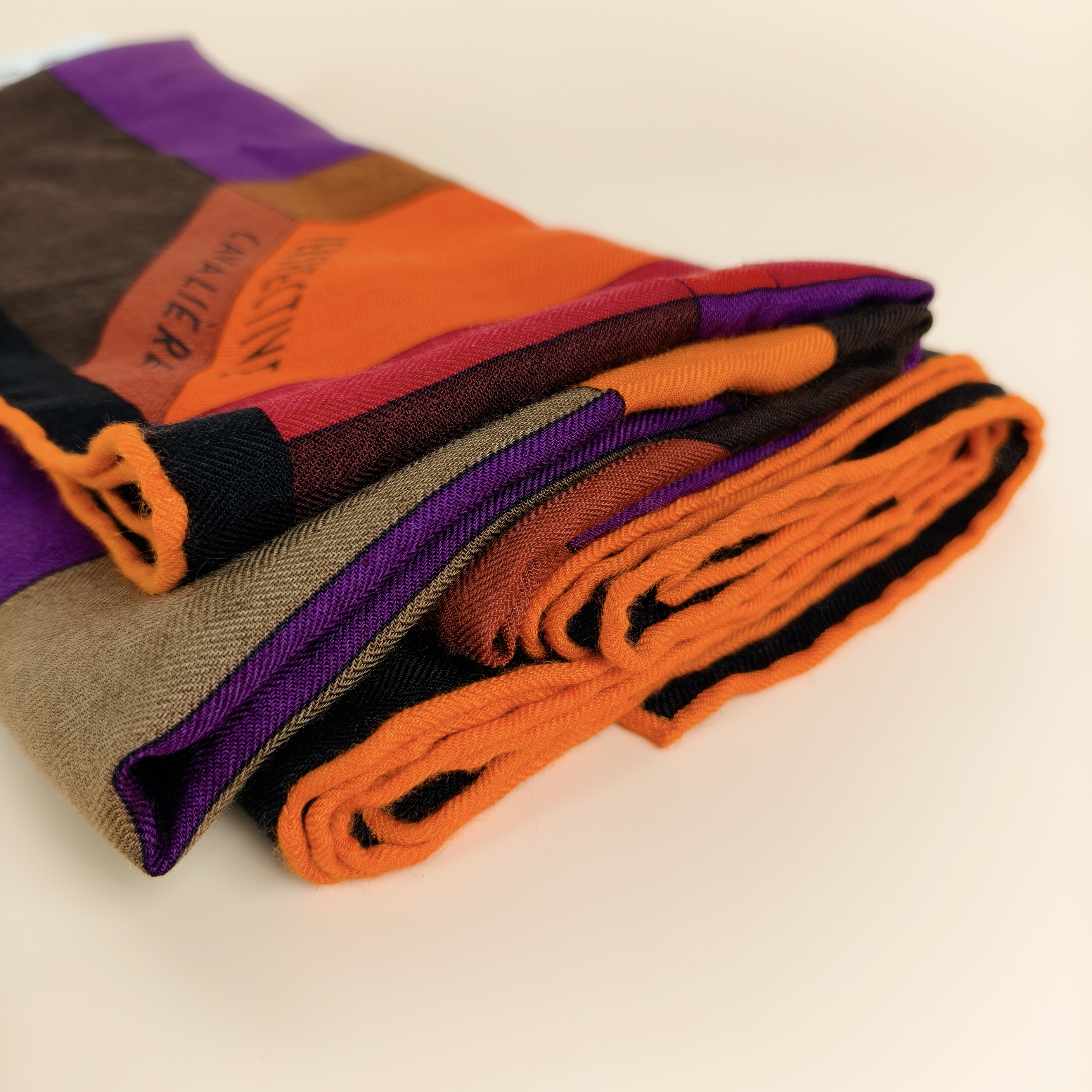 Hermès Silk Cashmere One Size135*140 — cover view 8 of 9
