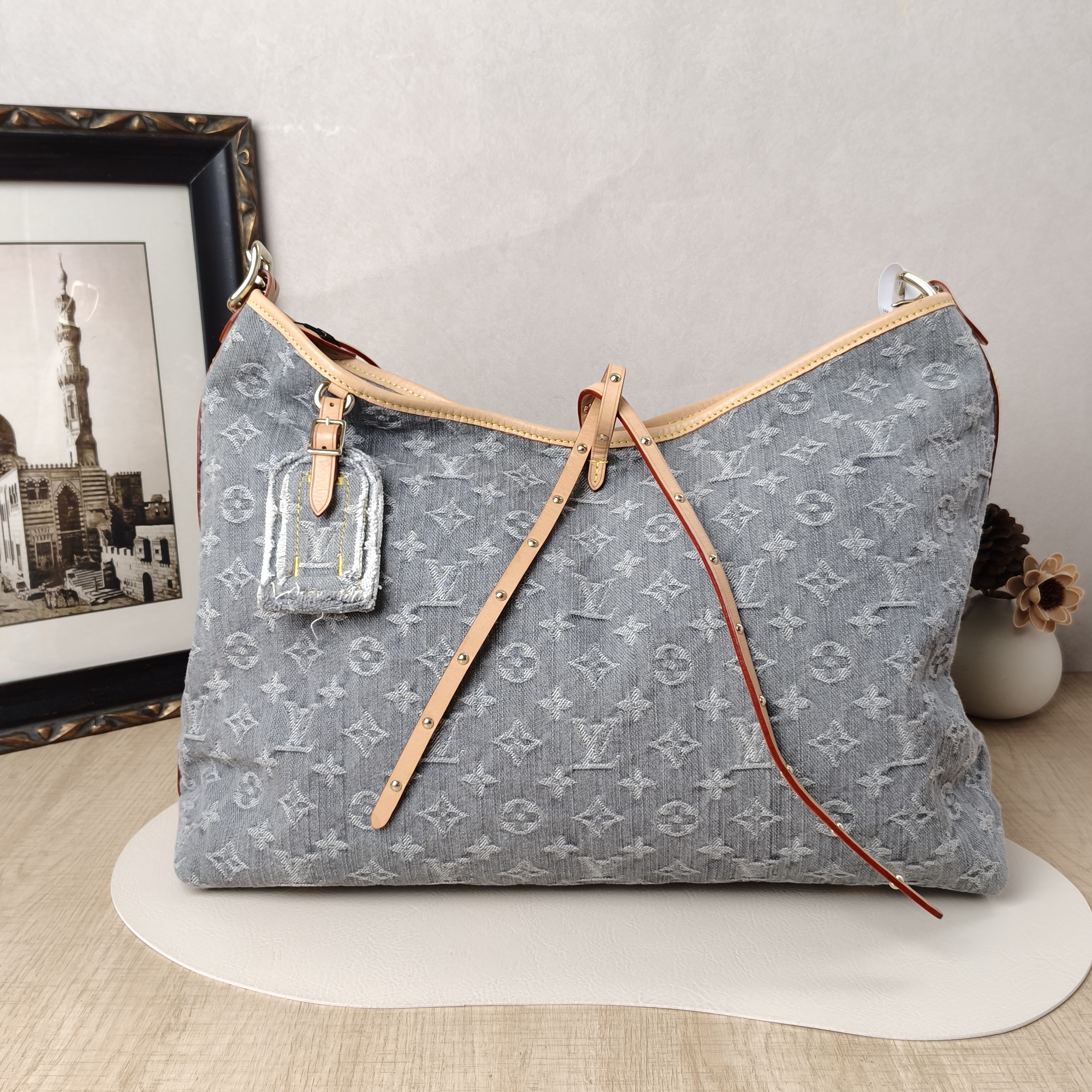 Louis Vuitton Crossbody Bag Carryall Grey Medium39 × 15 × 30 cm