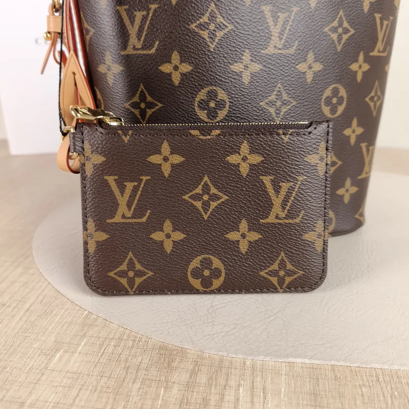 Louis Vuitton Top Handle Bag ALL IN BB Monogram PVC BB 16 × 12 × 18 cm — detail view 7 of 10