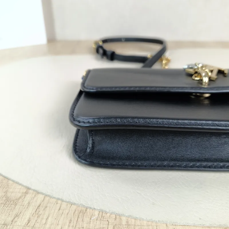 Louis Vuitton Crossbody Bag WALLET ON CHAIN LV BLOOM Chain Bagwoc Black Calfskinmini20 × 4 × 11.5 cm — detail view 12 of 13