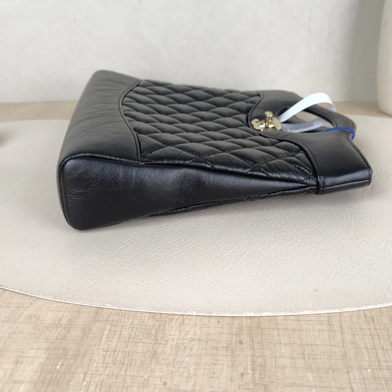 Chanel Crossbody Bag31Bag Black Waxed Leathermini23 × 5.5 × 22 cm — detail view 8 of 13