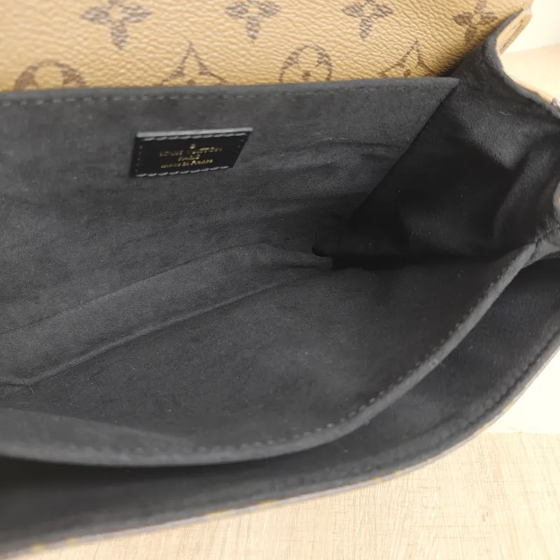 Louis Vuitton Crossbody Bag Pochette Métis Monogram Colorblock PVC Medium 25 × 7 × 19 cm — detail view 1 of 14