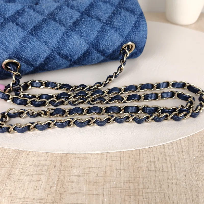 Chanel Crossbody Bag Classic Flap Large Mini CF Mini Blue mini20 × 6 × 12 cm — detail view 8 of 13