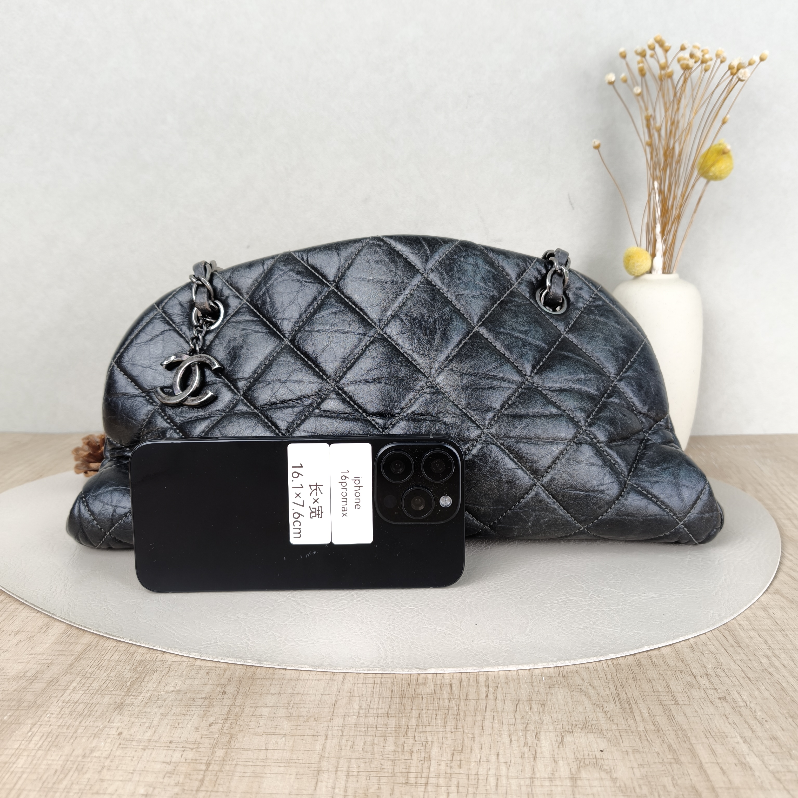 Chanel Shoulder Bag tote Black Waxed Leather One Size36 × 11 × 17 cm — cover view 4 of 5