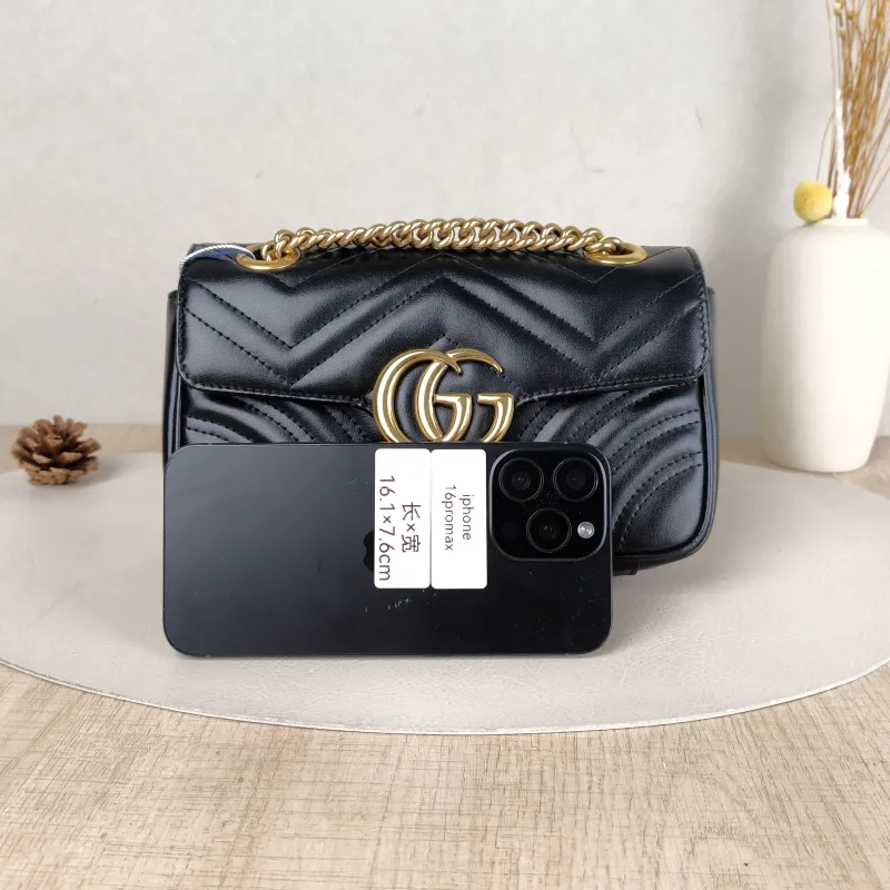 GUCCI Crossbody Bag GG Marmont Small Marmont 22Black CC alfskin Small22 × 6 × 13 cm — cover view 2 of 6