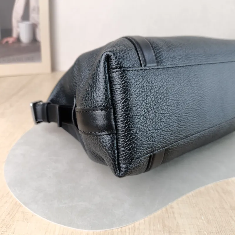 Louis Vuitton Crossbody Bag BIKER Black Lambskin Medium 38 × 15 × 15 cm — detail view 10 of 12