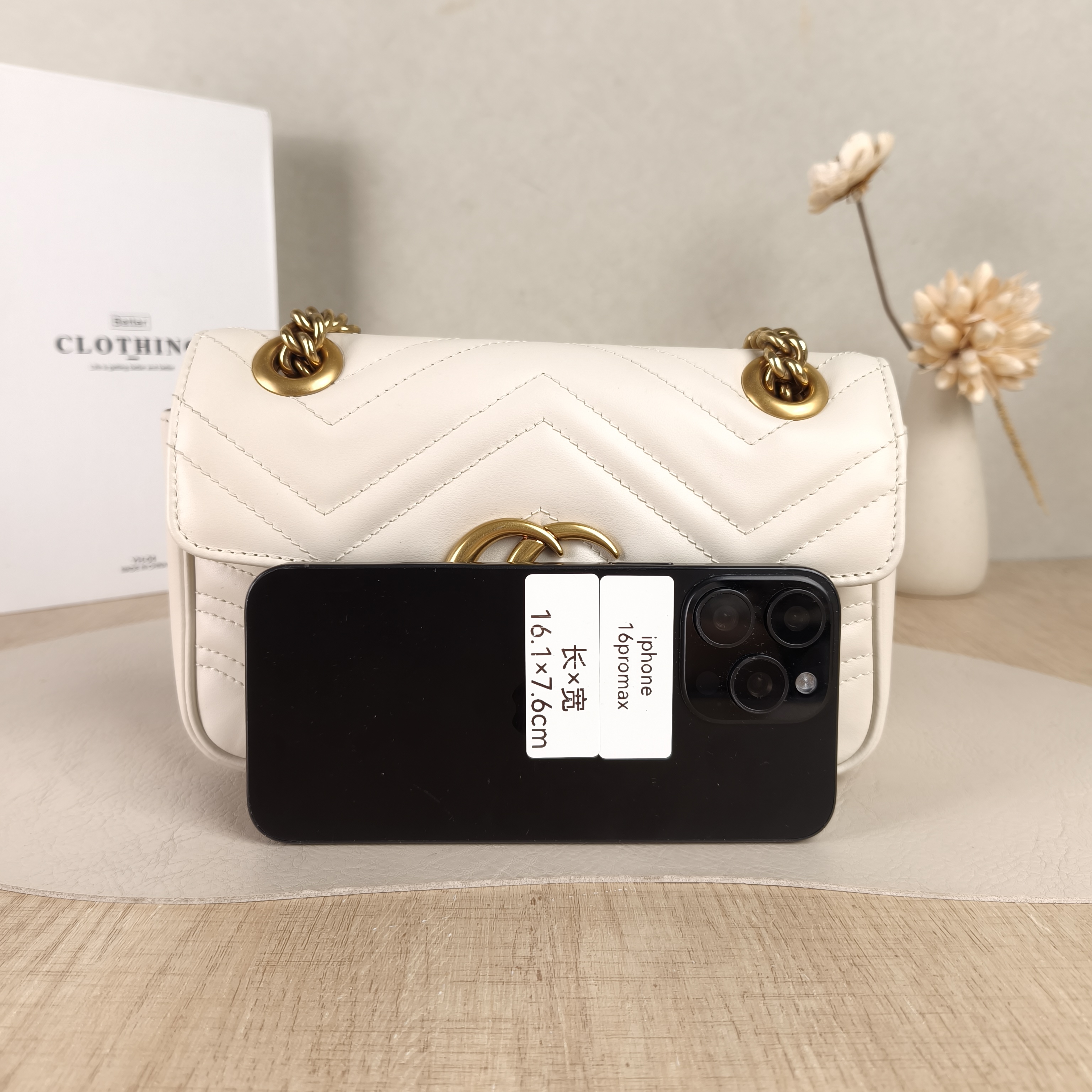 GUCCI Crossbody Bag GG Marmont Small Marmont 22White Gold Calfskin Small22 × 6 × 13 cm — cover view 5 of 5